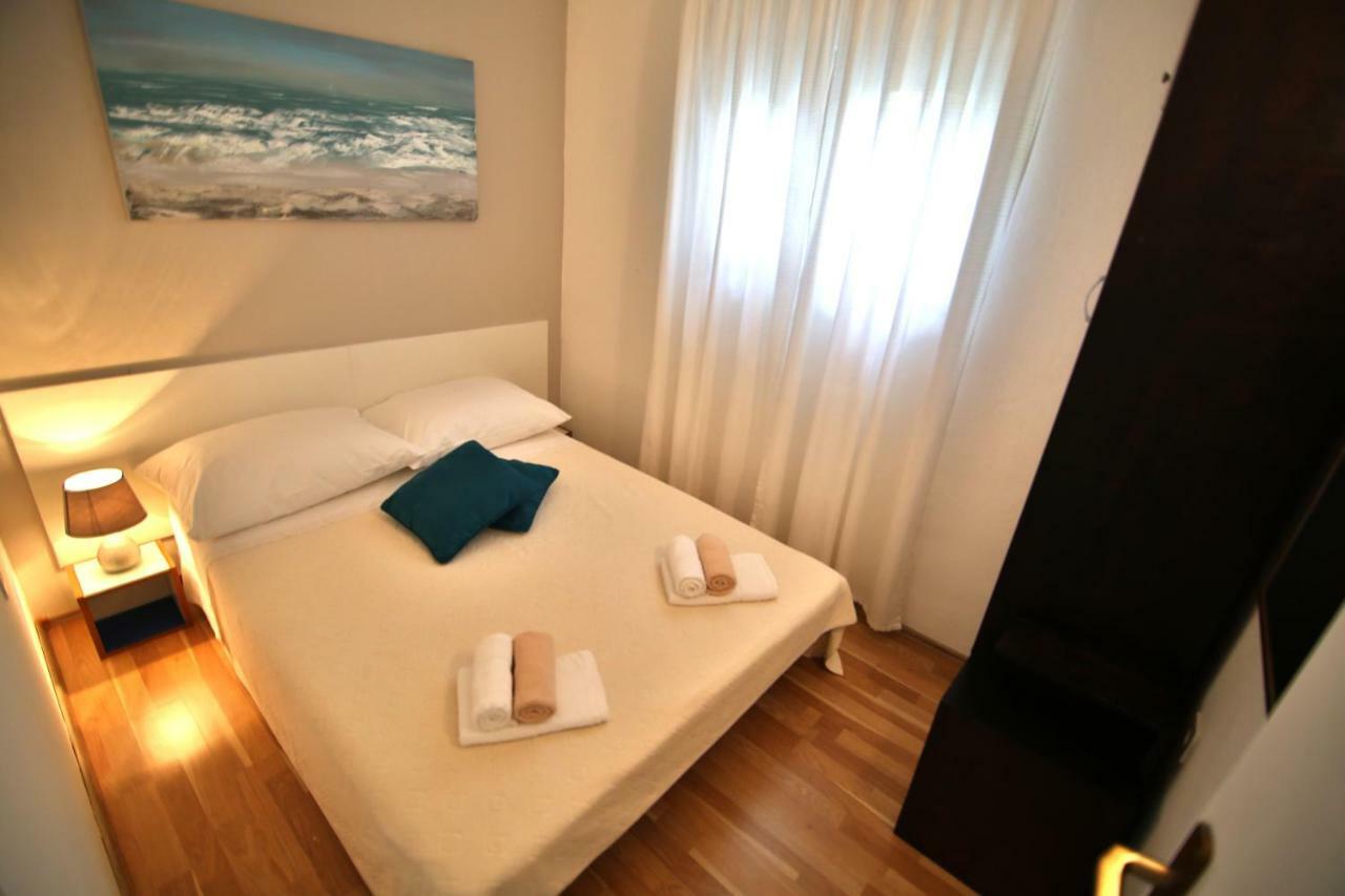 Apartment Rosemary Rogoznica  Ngoại thất bức ảnh